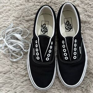 Vans lace up brand new